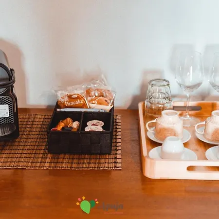 Apuja - Apulian Experience * باري